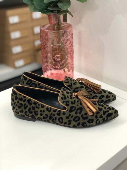 Ballerina maculata on sale