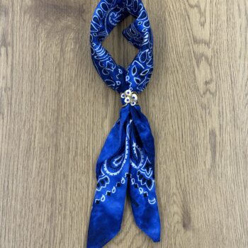 Bandana con accessorio - immagine 12