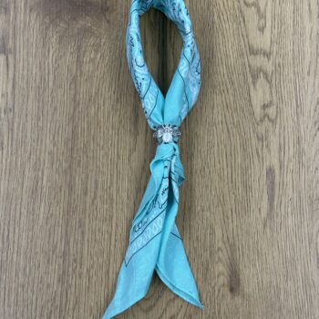 Bandana con accessorio - immagine 8