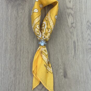 Bandana con accessorio - immagine 6